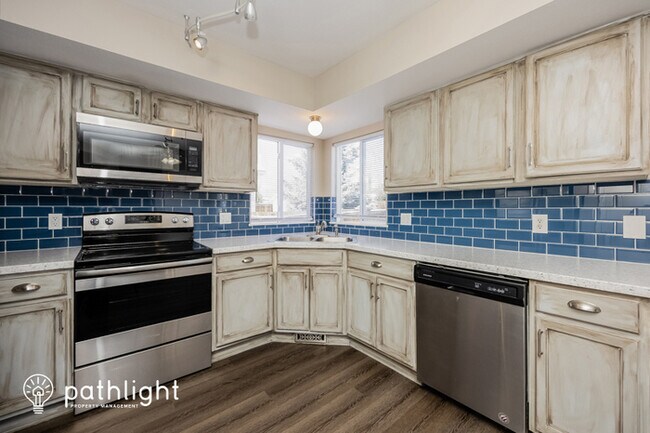 Foto del edificio - 4126 Happy Jack Drive