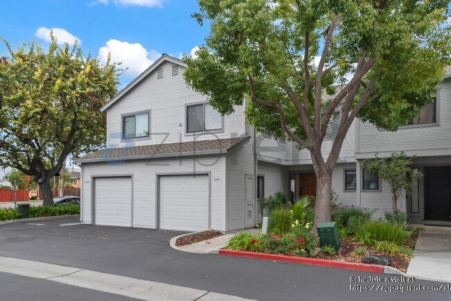 Foto del edificio - 1260 Sierra Village Pl