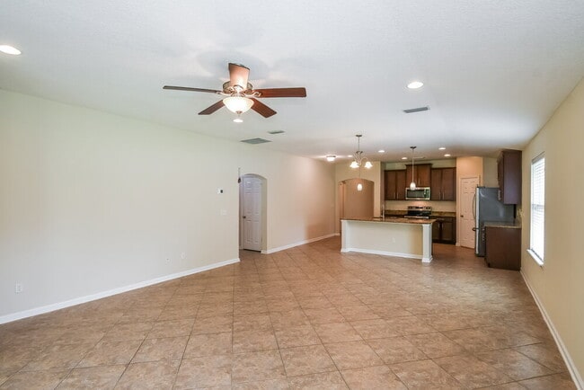 Building Photo - 71 Stirlingshire Ct