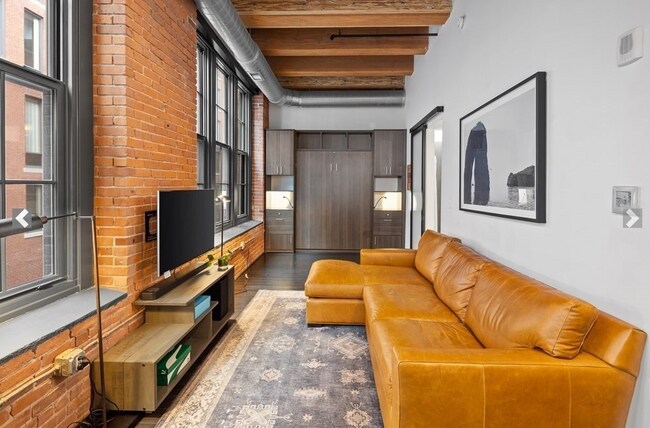 Foto del edificio - 319 A St