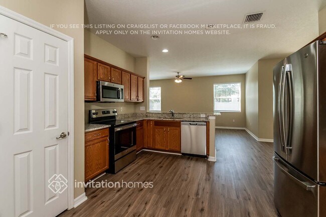 Foto del edificio - 10329 Celtic Ash Dr