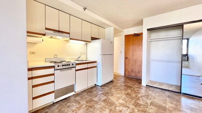 Foto del edificio - BEAUTIFUL GOLF COURSE VIEWS - SALT LAKE ST...