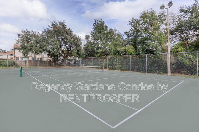 Foto del edificio - 4225 Thornbriar Ln