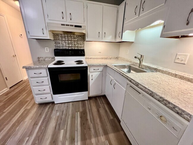 Foto del edificio - 113 Timber Ln