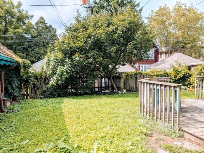 Building Photo - Prospect Lower house