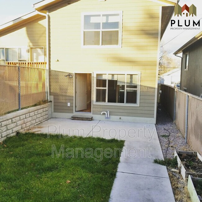2115 Mount Ave Unit A, Missoula, MT 59801 Condo for Rent in Missoula