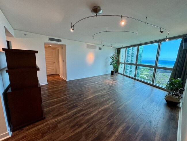 Foto del edificio - 2 bedroom unit w/ ocean views at Koolani!