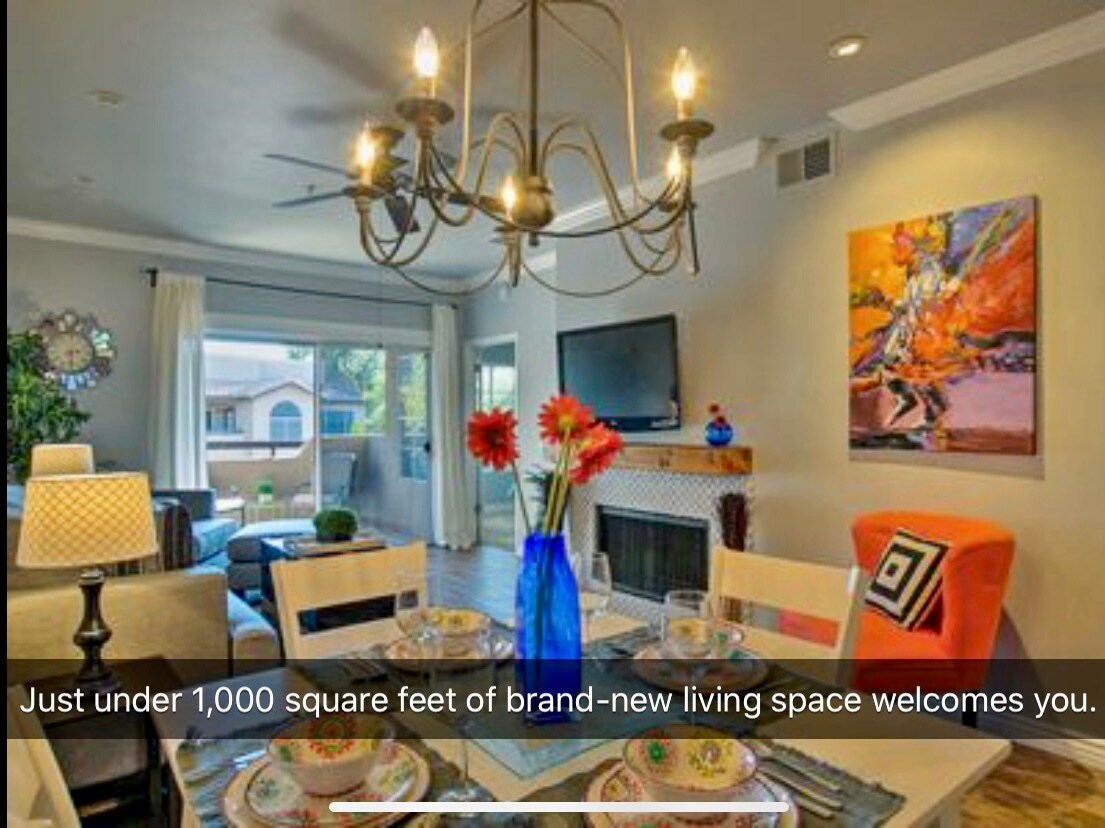Foto principal - 9450 E Becker Ln