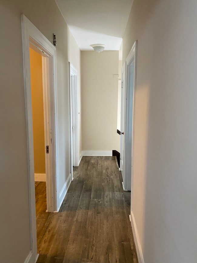 Hallway - 731 35th St