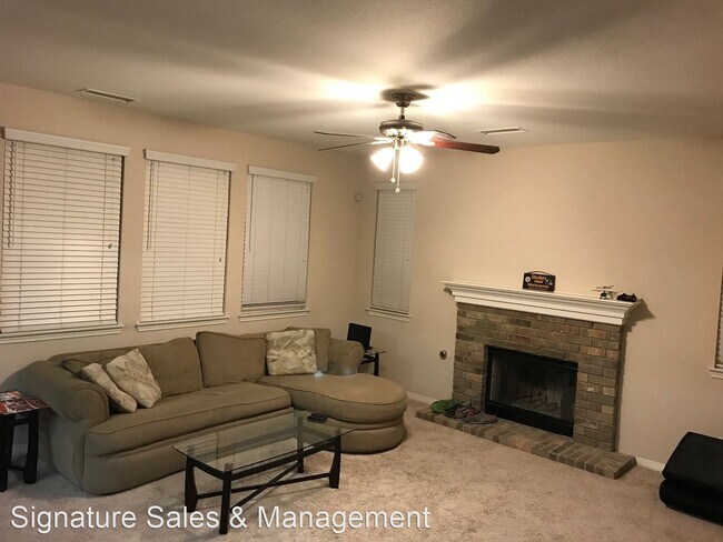 Building Photo - 3 br, 3 bath House - 45898 Gold Mine Drive