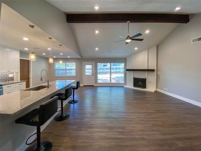 Building Photo - 11404 Murcia Dr