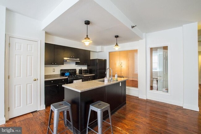 Photo - 36 Strawberry St House