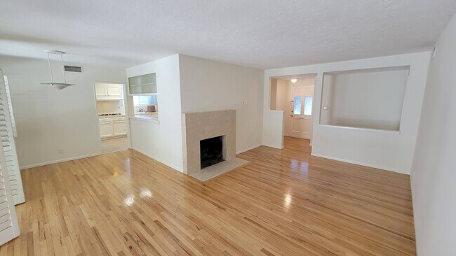 Foto del edificio - 6508 Belmar Ave