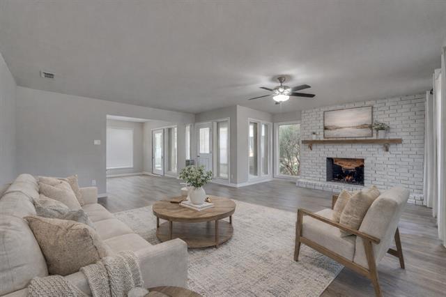 Foto del edificio - 407 Kenway St