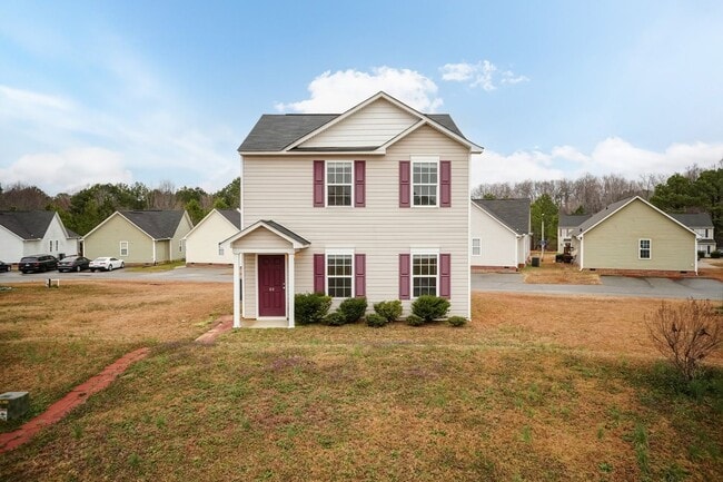 Foto del edificio - Move In Ready Lillington Home!