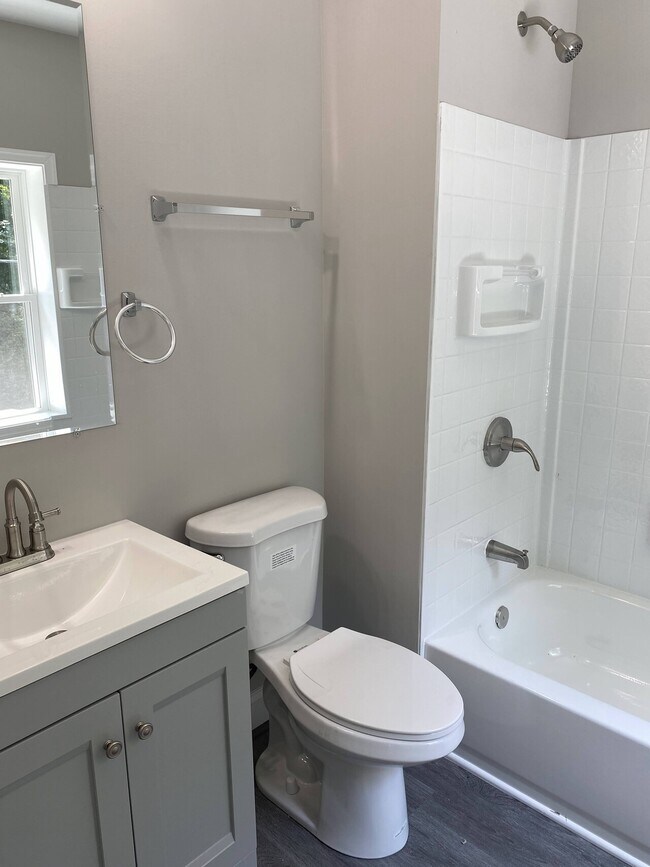 Foto del edificio - 2268 Druid Park duplex