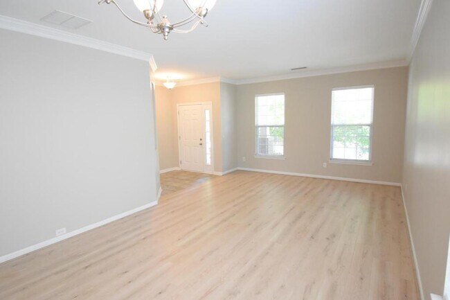 Building Photo - 3334 Crutchfield Pl