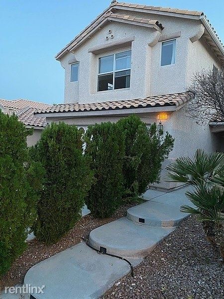 Building Photo - 3 br, 2.5 bath House - 9497 West Diablo Drive