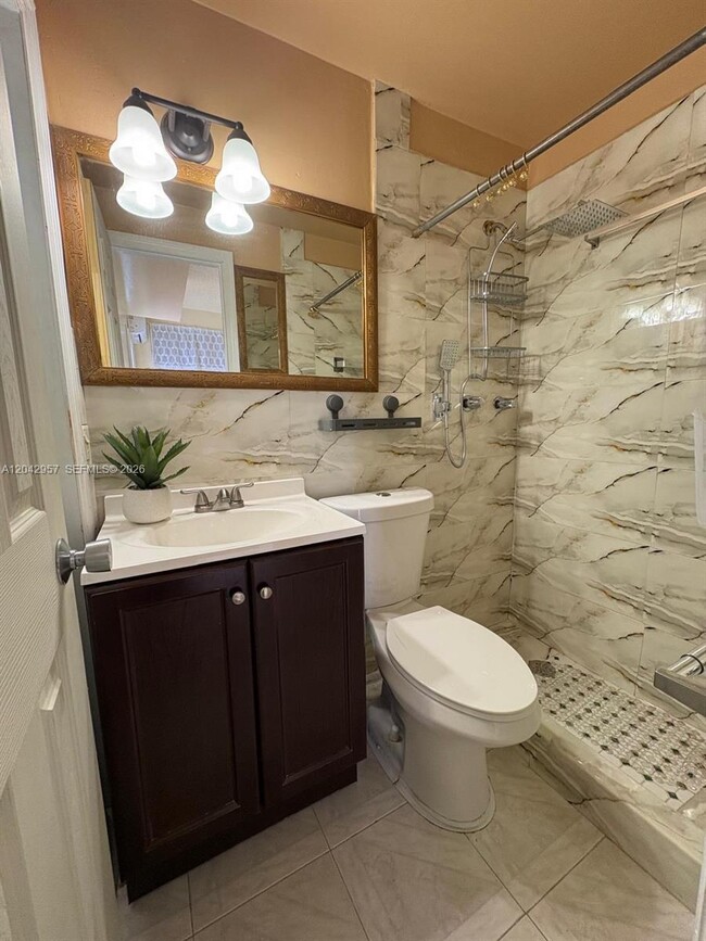 Foto del edificio - 15470 SW 47th St