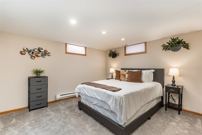 Foto del edificio - 336 N Walnut St