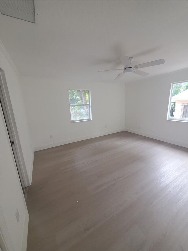 Foto del edificio - 74 NW 31st St