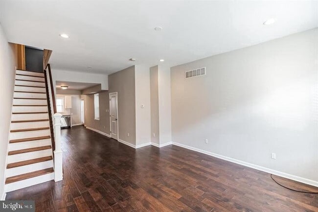 Foto del edificio - 2228 N Howard St