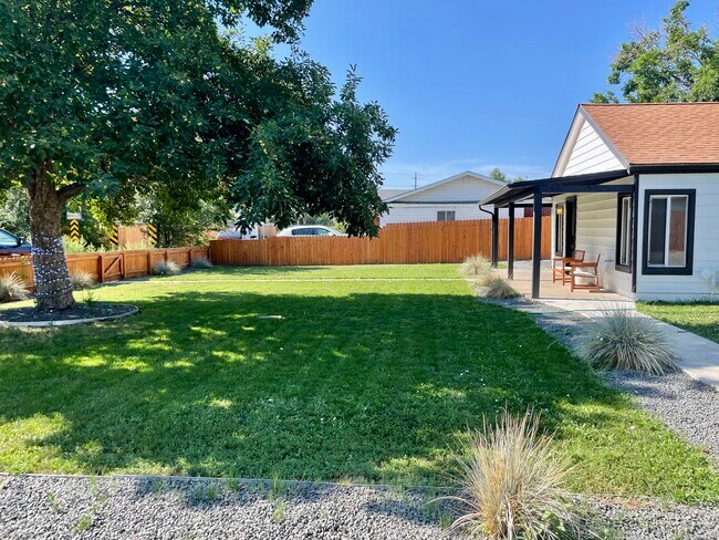 Building Photo - 5227 Quay Ct