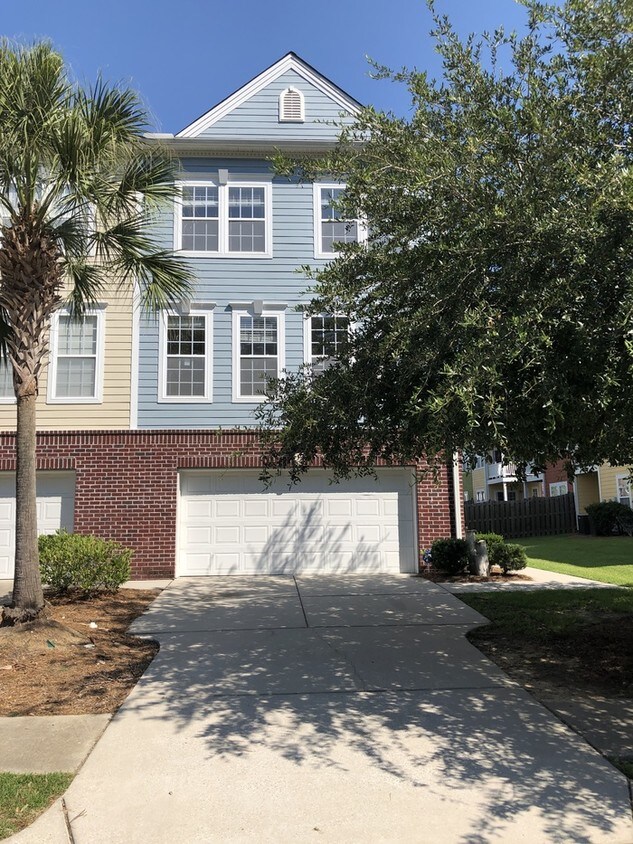 9102 Parlor Dr, Ladson, SC 29456 Townhome Rentals in Ladson SC