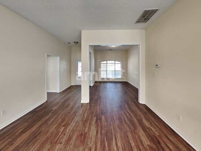 Building Photo - 128 Rendition Dr