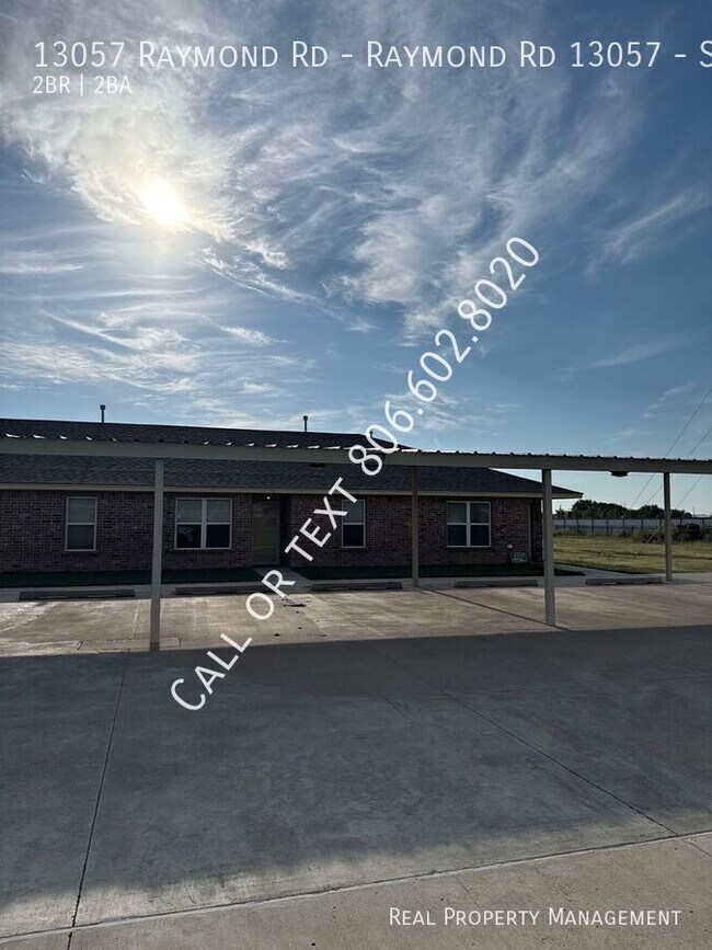 Foto del edificio - 13057 Raymond Rd