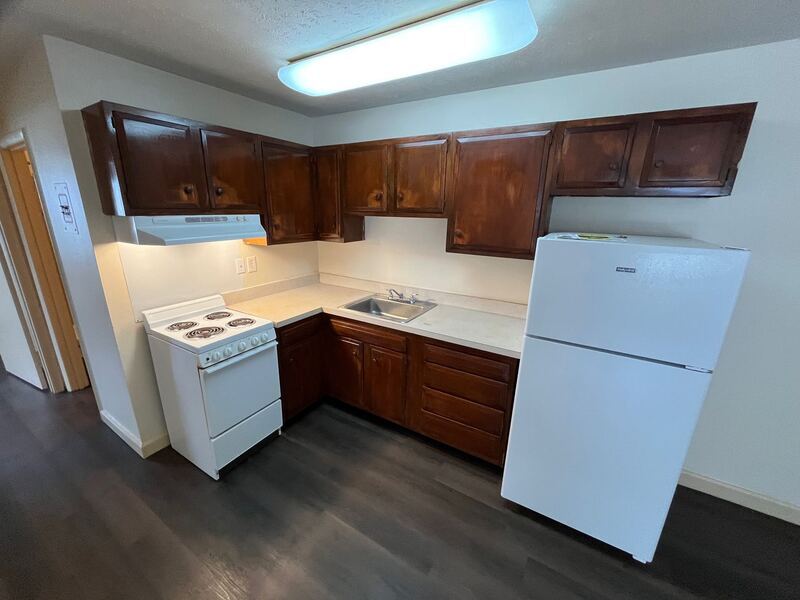 Primary Photo - 2100 St Johns Pl
