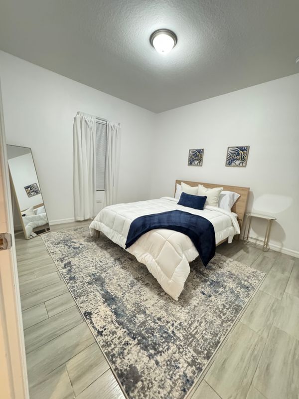 Foto del edificio - 699 W Kaley St