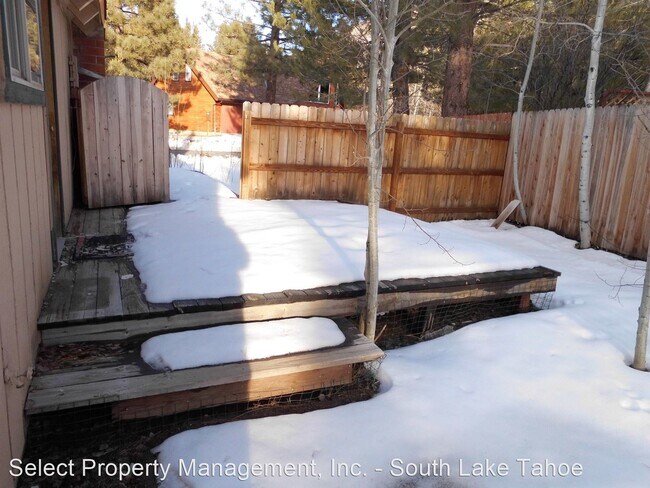 Foto del edificio - 3 br, 2 bath House - 1434 Friant Drive