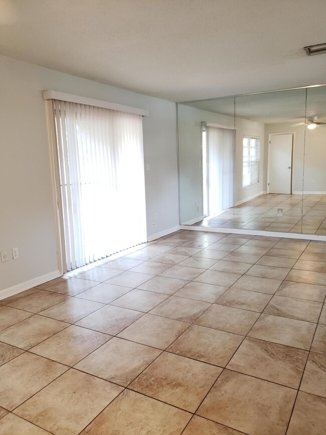 Foto del edificio - 53 Hemlock Dr NW