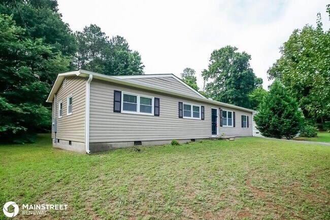 Building Photo - 5267 Maple Valley Rd SW, Mableton, GA 30126