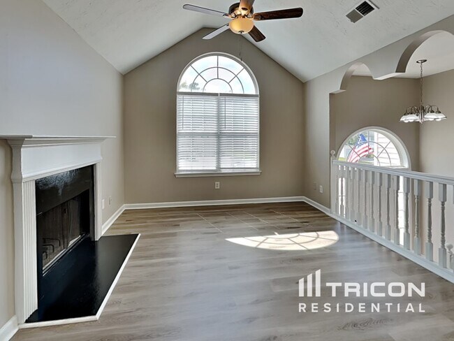 Building Photo - 7192 Tanger Blvd