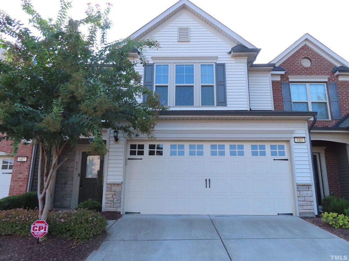 619 Brier Crossings Loop, Durham, NC 27703 Townhome Rentals in Durham