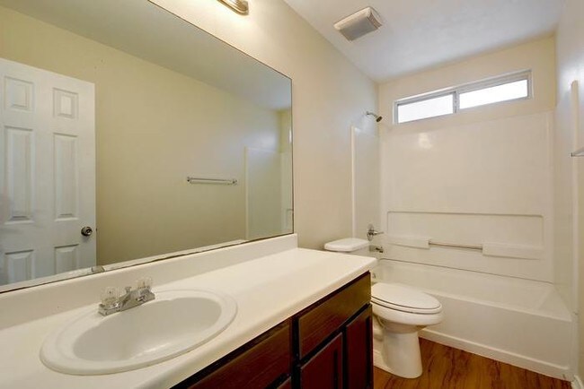 Foto del edificio - Spacious Austin Colony Home