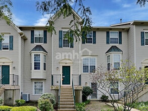 Building Photo - 1817 Grandview Pl