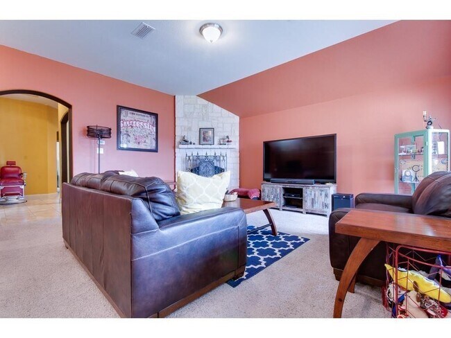 Building Photo - 8209 Olympia Dr