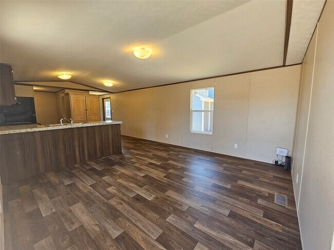 Foto del edificio - 16299 Crockett Martin Ests Dr