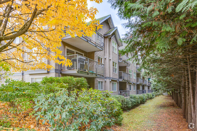 Building Photo - Delair Court Apartments