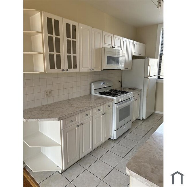 Foto del edificio - 5730 S King Dr