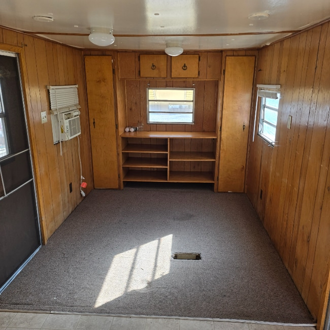 Foto del edificio - 1216 W Aztec Blvd