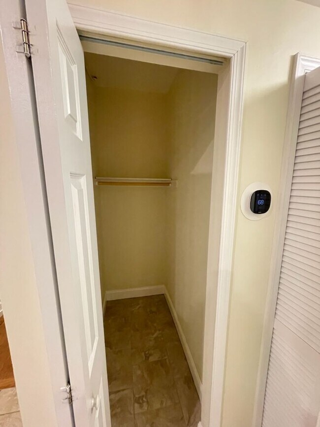 Photo - 13th ST Apartment