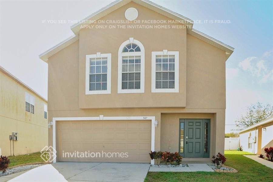 Foto principal - 947 Brenton Leaf Dr