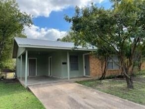 Building Photo - 8211 Burrell Dr