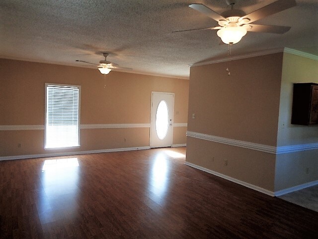 Building Photo - 7986 Oak Pebble Cv