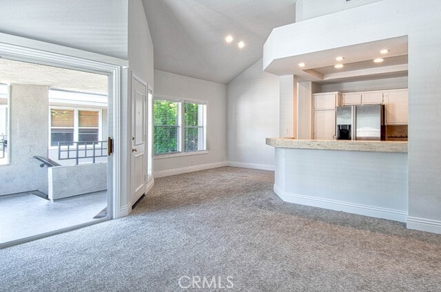 Foto del edificio - 80 Baycrest Ct