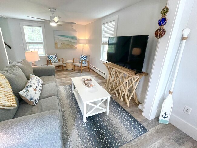 Foto del edificio - 76 N Shore Rd